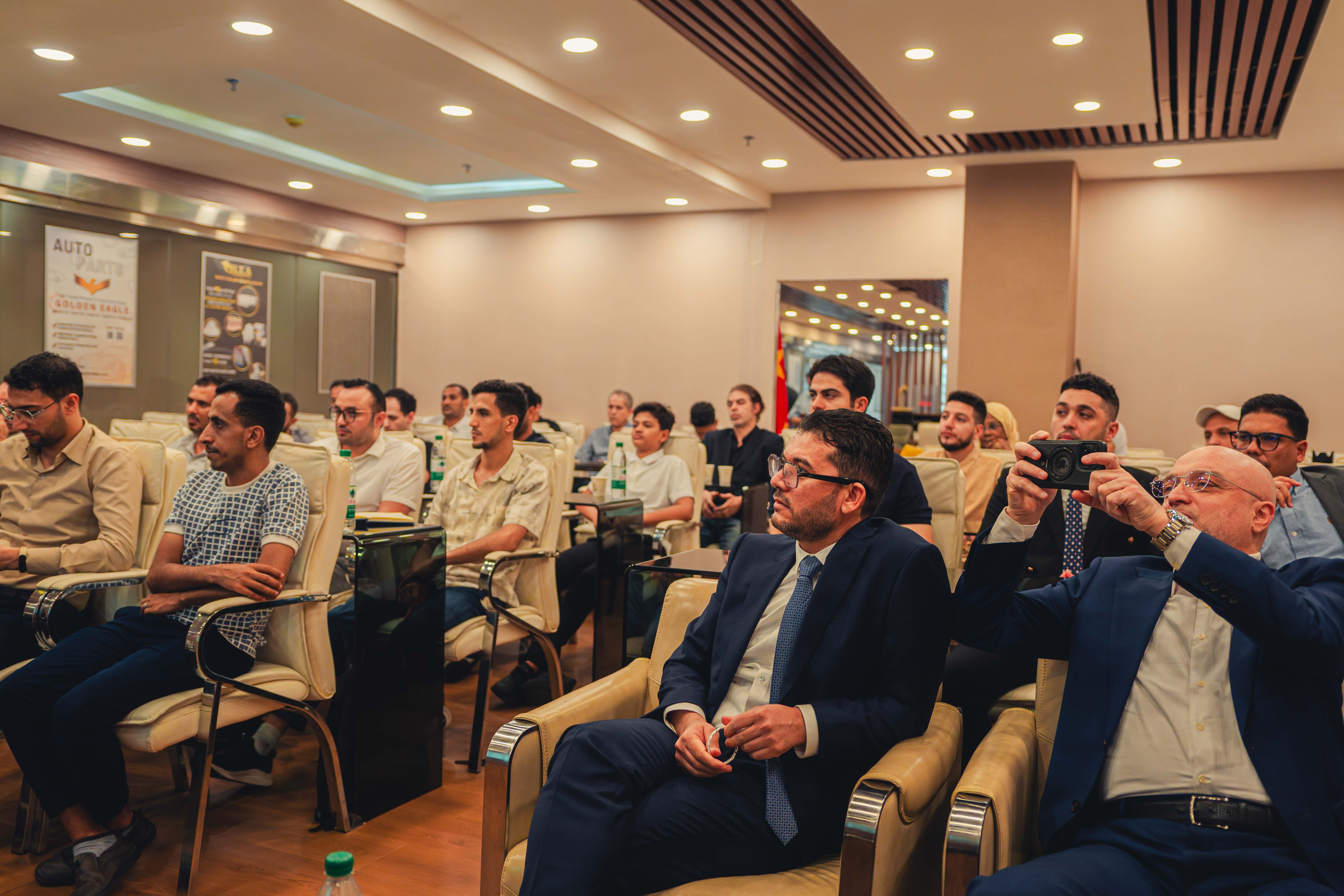 مستثمرون سوريون وعرب يطلقون حزمة مبادرات للنهوض بالاقتصاد السّوري